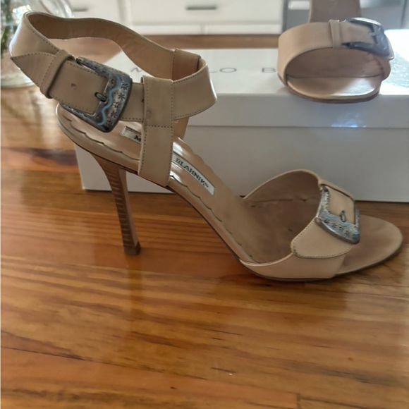 MANOLO BLAHNIK - Picture 3 of 5